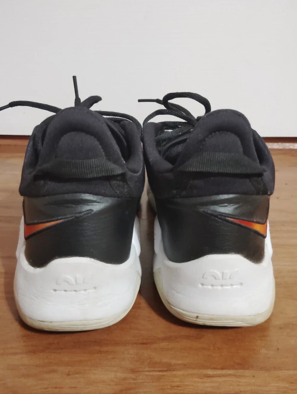 Nike PG 5 Black Basketball Shoes Size 11